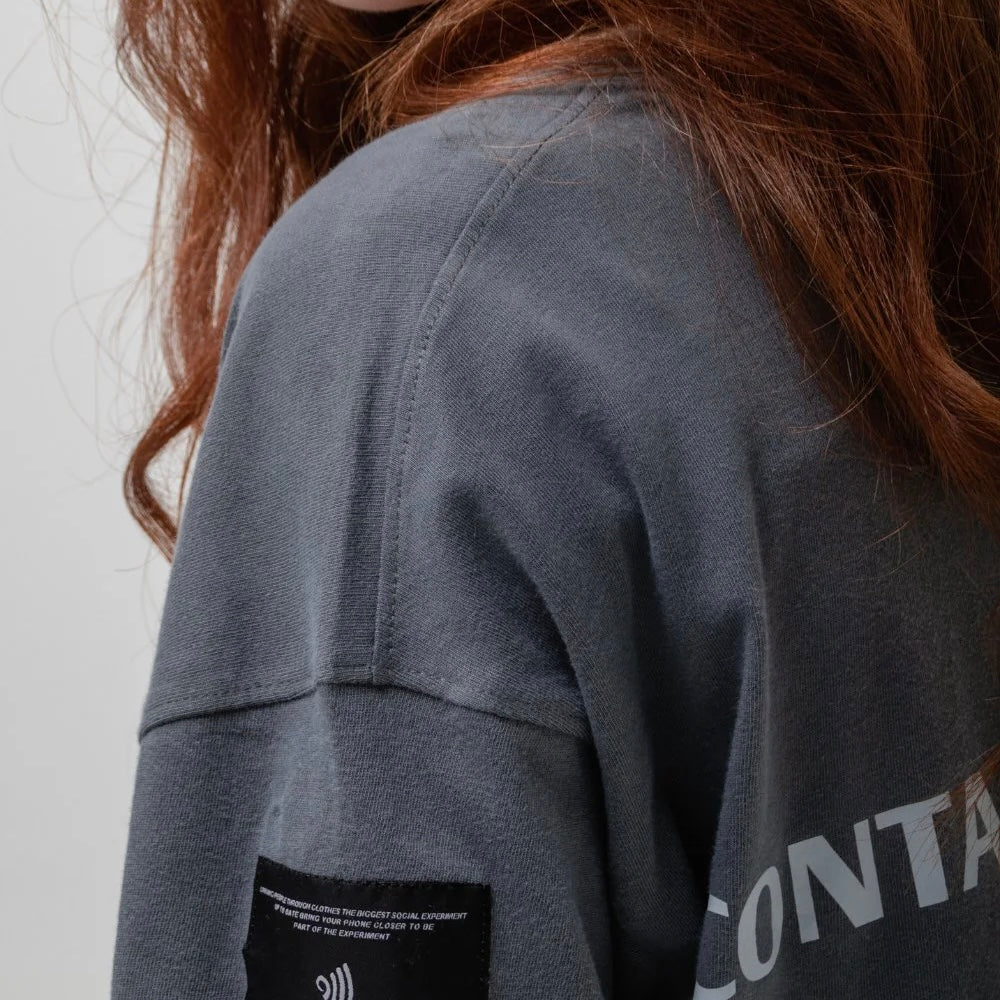 "Contactless Hoodie" – Innovative Style Meets Convenience